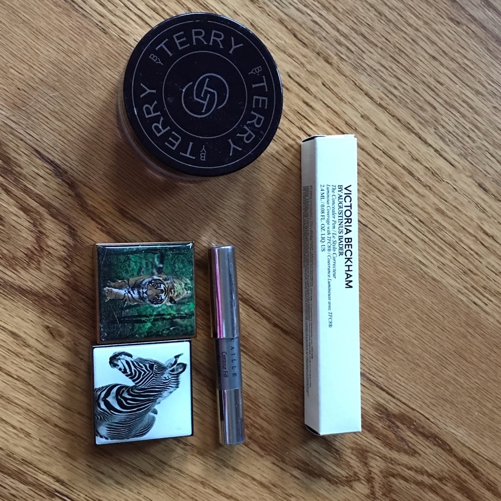 Victoria Beckham concealer pen and Chantecaille shadows